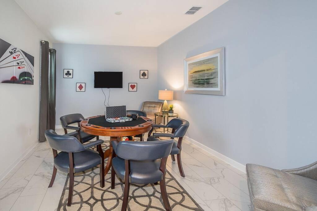 Luxury Villa Inside Storey Lake, Kissimmee - No Extra Fees Екстер'єр фото